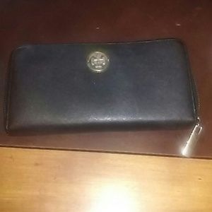 Tory Burch Saffiano zip confidential wallet